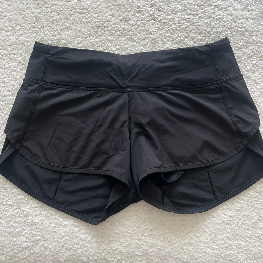 Speed up 2.5 Lululemon Shorts